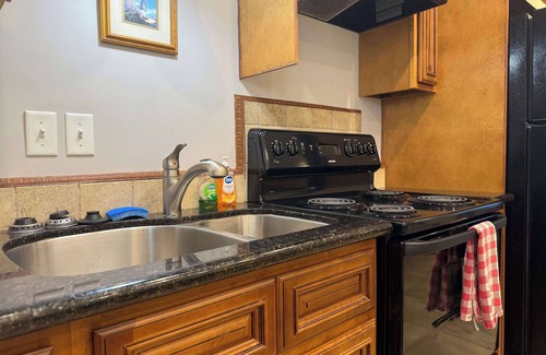 Highlands - Perkins Apartamento | 2 BR apartment with laundry, pool