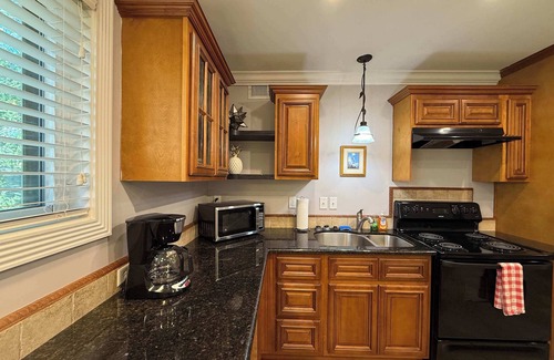 Highlands - Perkins Apartamento | 2 BR apartment with laundry, pool