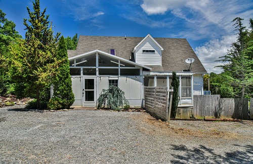 Oakley Apartamento | 2 BR apt near Mtn to Sea Hiking Trail