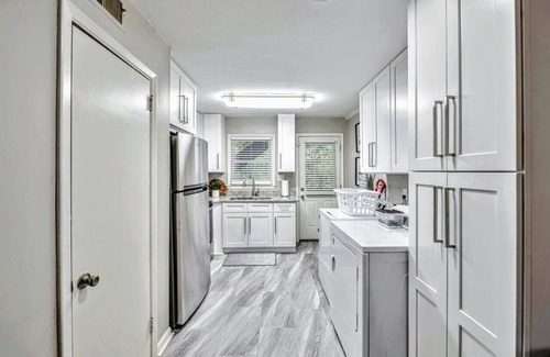 Austell Apartamento | 2 BR Apt New and Clean - Long Stays Welcome (apt8)