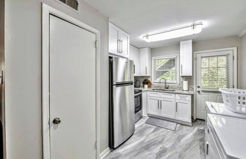 Austell Apartamento | 2 BR Apt New and Clean - Long Stays Welcome (apt8)