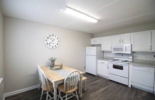 Gulfport Apartamento | 2 Br Apt w/ pool and fast Wi-fi