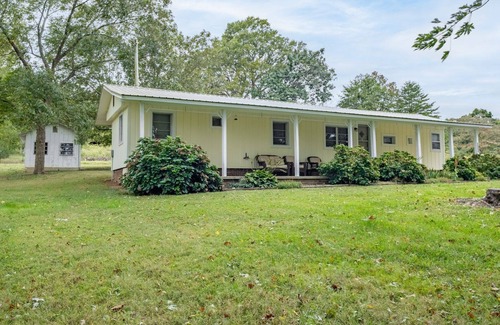 Denton Casa | 2 BR at Charles Mountain Rd