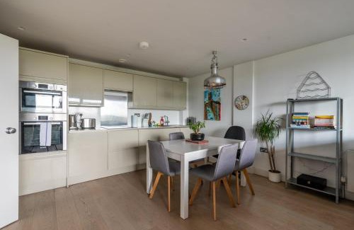 Redcliffe Apartamento | 2 BR | Attractions | Hotel like