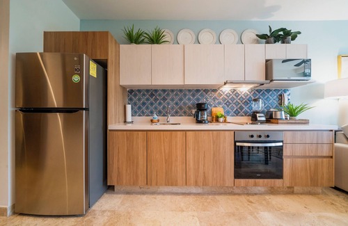 Tohoku Condominio | 2 BR Condo At Ipana Condos - Pool - Gym - Business Center - Indigo