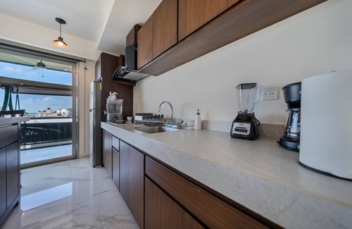 Centro - Supmza 001 Condominio | 2 BR Condo w/Ocean View Pool. Prime Location