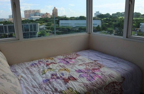 Pembo Apartamento | 2 BR Condotel near Venice Grand Canal, SM Aura Mall and BGC