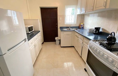 Welches Condominio | 2 BR Garden Condo NR Oistins #2
