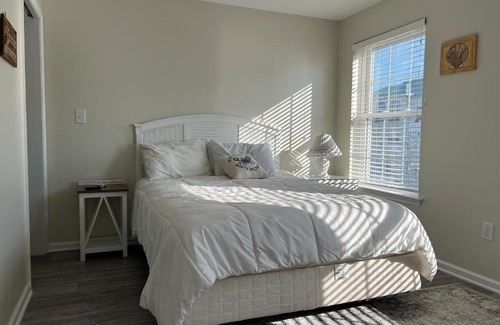 North Wildwood Casa | 2 Br Ocean View Penthouse Steps To Beach