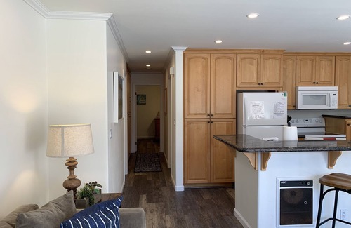 Mission Beach Condominio | Recién remodelado 2 BR en Jersey Ct a pocos pasos de la playa