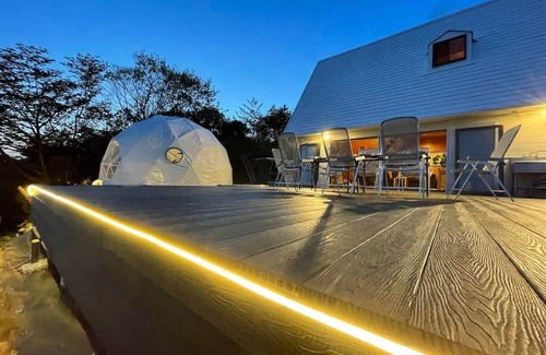 Kurahashi Casa | 2 BR Villa with Breathtaking Ocean View for 10 Ppl