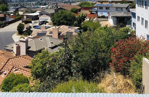 San Leandro Casa | 2 Br with Amazing View and Free Garage Parking