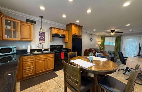 Highlands - Perkins Apartamento | 2 br with Pool & washer dryer