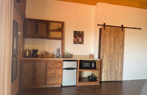 San Antonio de las Minas Cabina | 2 Cómodas habitaciones independientes con terraza y bonita vista al valle.