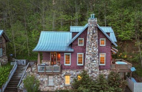 Wolf Laurel Casa | 2 Cabins & Views for Miles Hot Tubs Pool Table