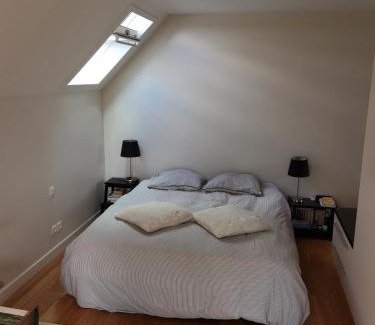 Noisy-le-Roi Casa | 2 chambres avec jardin et jacuzzi dans une maison familiale