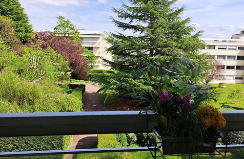 Bailly Apartamento | 2 Chambres er Salle de Bains Dans Appartement de Standing Proche JO Équitation