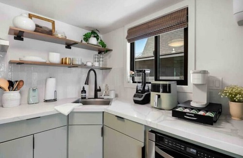 Bodfish Casa | 2 Charming New A-Frame Homes w/ 6 Beds Near Lake
