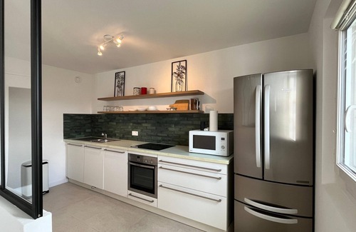 Elbeuf Apartamento | 2 chic and spacious bedrooms in a 99m2 apartment