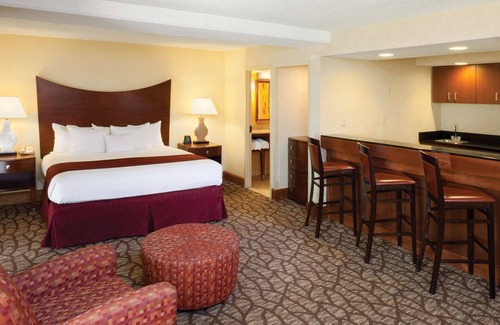 Jackson Casa | 2 Connecting Suites at a Hotel