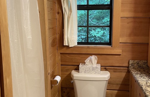 Saluda Cabina | 2 Cozy quiet nestled cabin w/ hot tub, firepit and waterfall in Saluda, NC