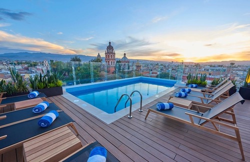 Centro Historico Casa | 2 Cozy Rooms in the Center of San Luis Potosí | Culture, Food, & Comfort