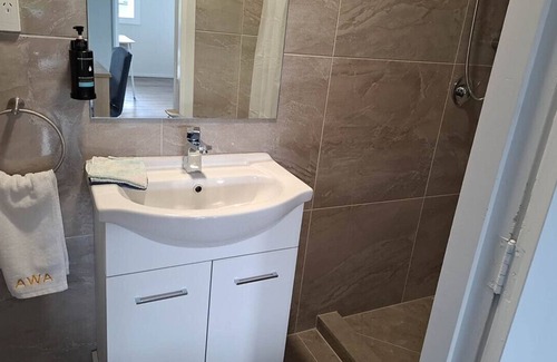 Auckland Apartamento | 2 Double 5 Single 2 Sofa Beds Suite 1