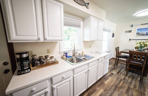 Clear Lake Casa | 2 E-Bikes & Kayaks included & No Cleaning Fees!!