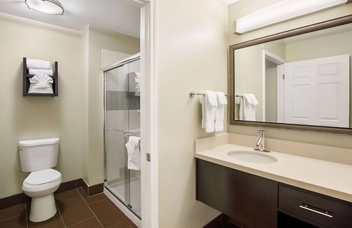 Carmel Mountain Ranch Complejo | 2 Family-Friendly Units w/ Full Kitchen & Outdoor Pool, Minutes to San Diego Zoo