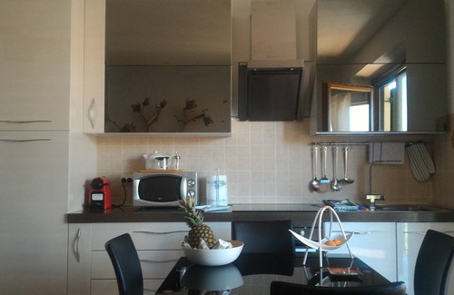 Costermano Casa | APARTAMENTO DE 2 PISOS CON TERRAZA Y PISCINA (WI-FI Y AIRE ACONDICIONADO. INCLUIDO)