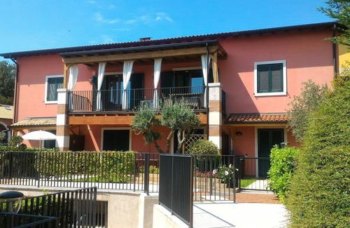 Costermano Casa | APARTAMENTO DE 2 PISOS CON TERRAZA Y PISCINA (WI-FI Y AIRE ACONDICIONADO. INCLUIDO)