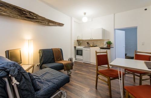 Friedrichshain-Kreuzberg Apartamento | Apartamento de 2 plantas en Kreuzberg Remise