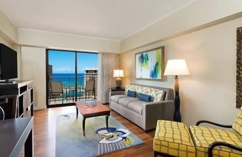 Waikiki Complejo | 2 Hilton Grand Vacation Club Hawiaan Village Resort, Beachfront
