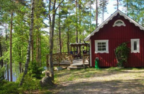 Hassleholm Municipality Casa | 2 holiday homes with sauna and whirlpool directly on the lake