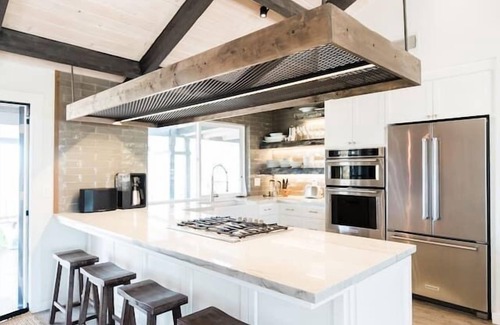 Mariposa Casa | *2 Homes* Moon Ranch & Little Moon Carriage House-Views Hot Tub-Yosemite Gateway