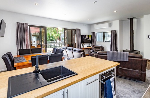Ohakune Casa | 2 houses for the price of 1