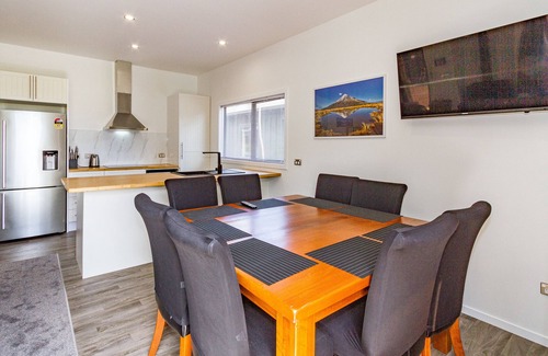Ohakune Casa | 2 houses for the price of 1