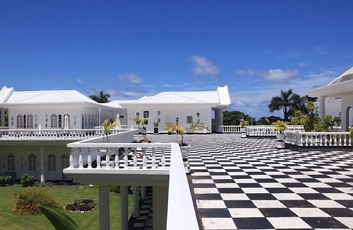 Port Antonio Apartamento | 2 Kid-friendly Units, A short drive away from Errol Flynn Marina! With Parking!