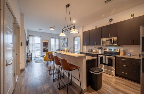 Hackensack Apartamento | 2 King Bed 2 Bath Easy ride to NYC and Shopping