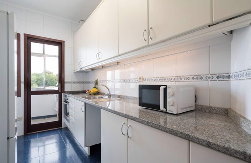 Cedofeita Apartamento | 2 Large Apartments w/ Balcony at Boavista