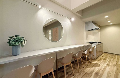 Hiroshima City Centre Apartamento | 2-Level Group Stay | 10-min to Hiroshima Station