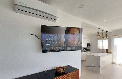 San Benito Apartamento | 2 Lux beachfront PH, roof & jacuzzi best amenities