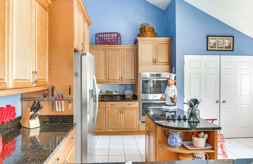 Sea Pines Cabaña | 2 Mi to Beach: Hilton Head Home w/ Furnished Deck