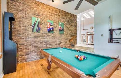 Temple Crest Casa | 2 Mi to Busch Gardens Retreat in Scenic Community