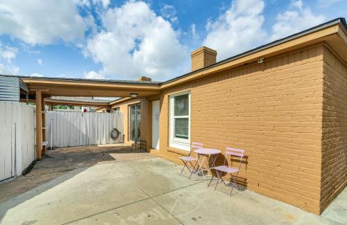 Clodine Casa | 2 Mi to Chinatown Pet-Friendly Houston Home