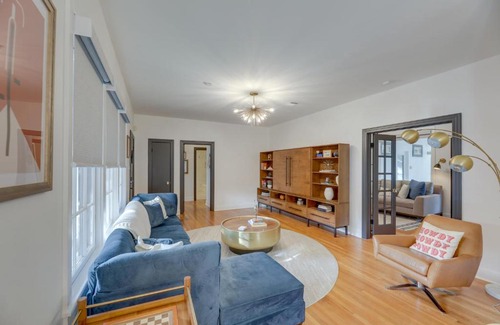 South Congress Casa | 2 Mi to Downtown Austin Family Home with Porch!