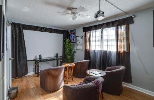 Columbia Casa | 2 Mi to Downtown Columbia Home with Theater Room!