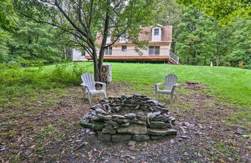 Union Dale Casa | 2 Mi to Elk Mountain Poconos Escape on 11 Acres!