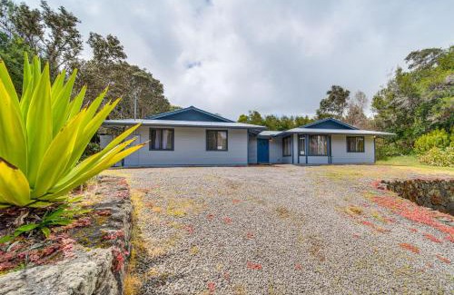 Volcano Casa | 2 Mi to Hawaii Volcanoes Natl Park Tranquil Home