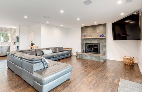 Poway Casa | 2 Mi to Lake Poway: Mtn-View Escape w/ Patio!